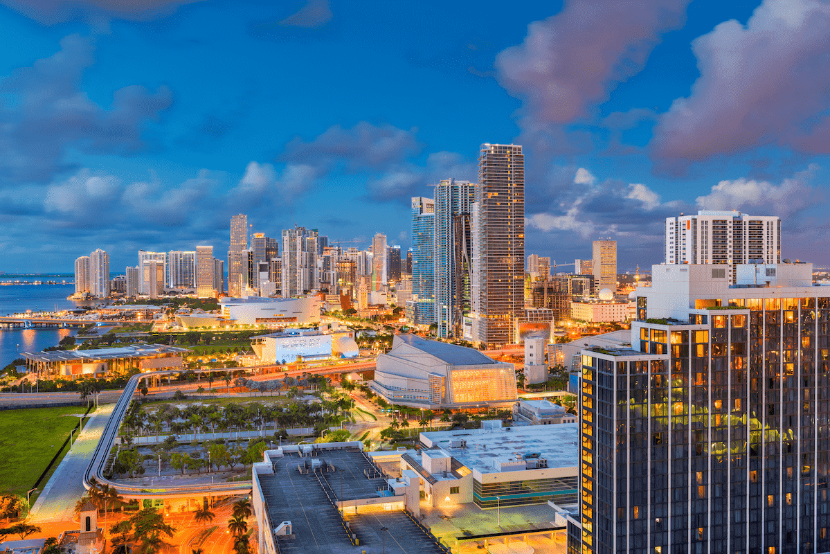 Legal Intake Funnels That Convert: 2025 Best Practices for Miami Law Firms